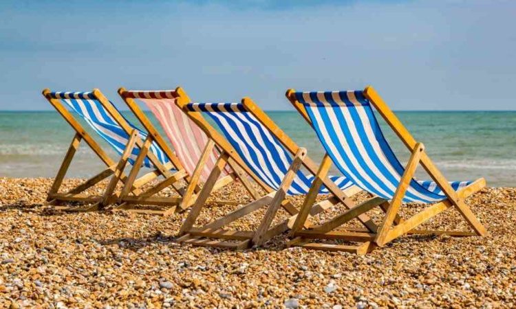 How-to-choose-the-Best-Folding-Beach-Chair